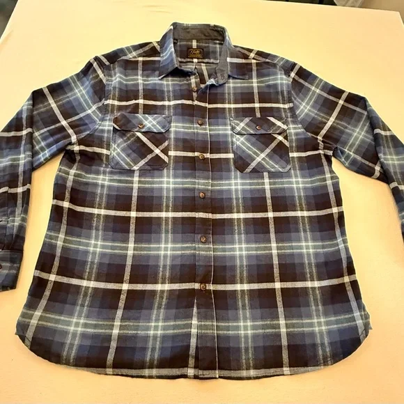 JachsNY Men’s Heritage Flannel Blue Plaid Shirt - Picture 5 of 6